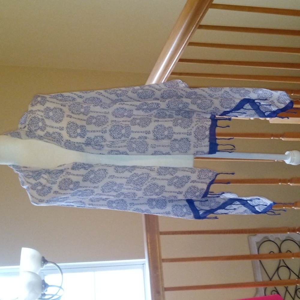 Rock & Roll Hall of Fame Guitar Print Blue and White Scarf Wrap